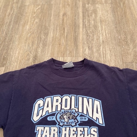 J. America womens t shirt Carolina Tar Heels - Picture 3 of 4